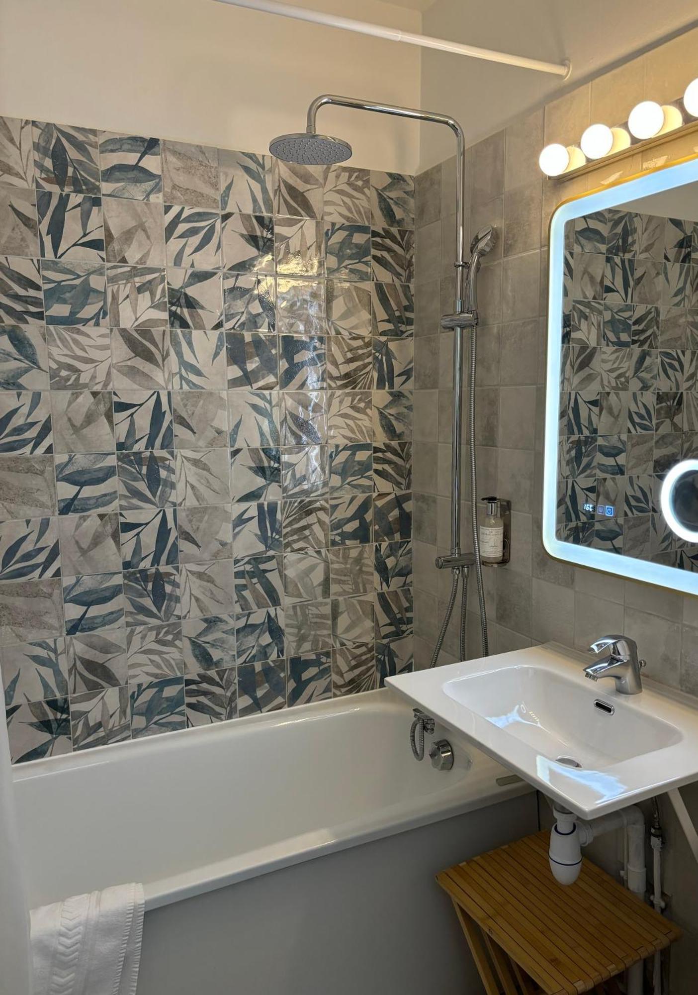 Ambassadeur Hotel - Cherbourg Port De Plaisance Luaran gambar